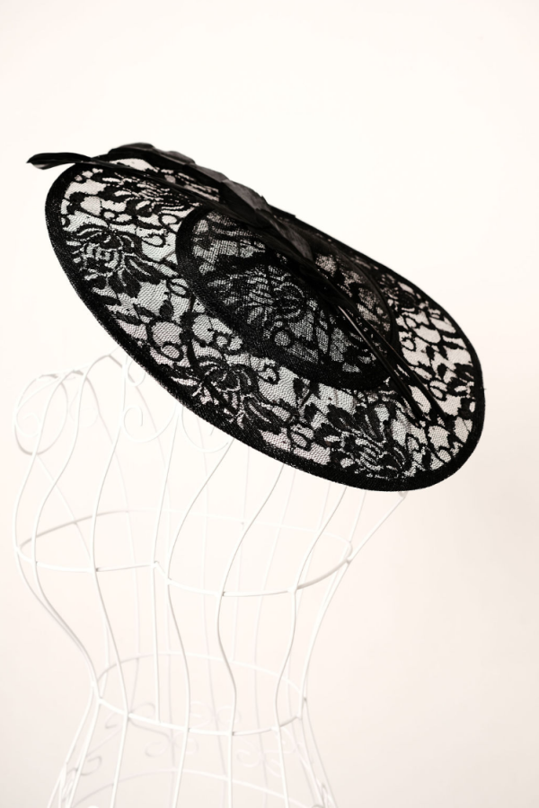 Lace Reverie - Image 3